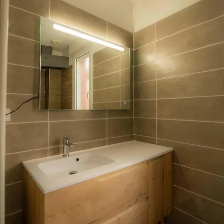 Appartement Small Nest Near The Bastide Bordeaux